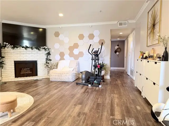 7735 Newman Avenue  #104, Huntington Beach, CA 92647 - Image #1