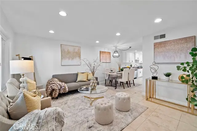 2338 Bunker Hill, Costa Mesa, CA 92626 - Image #1