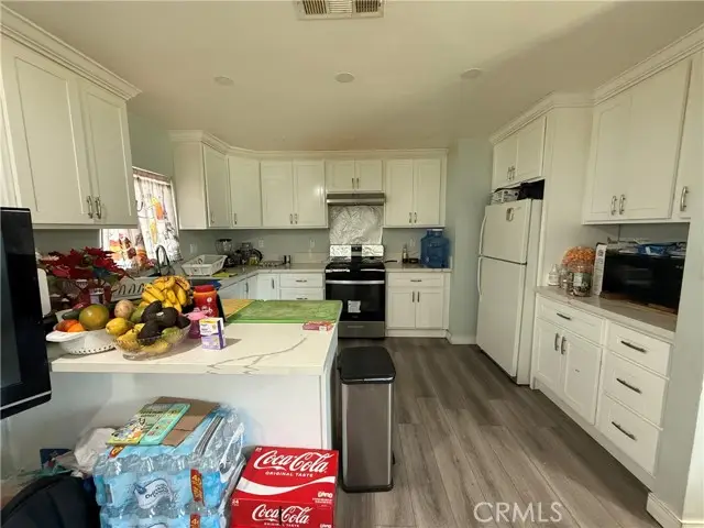 221 Howard Street, Corona, CA 92879 - Image #3