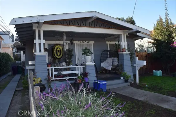 1900 6th, Long Beach, CA 90802