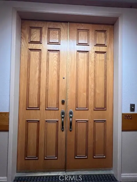 622 Barrington  #302, Los Angeles, CA 90049 - Image #3