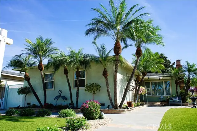 2019 Valencia, Santa Ana, CA 92706 - #2