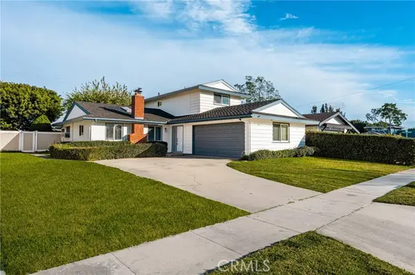 17588 Santa Paula, Fountain Valley, CA 92708