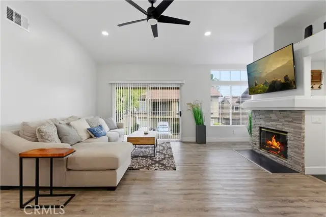 8070 Oak Ridge Circle, Anaheim, CA 92808 - #2