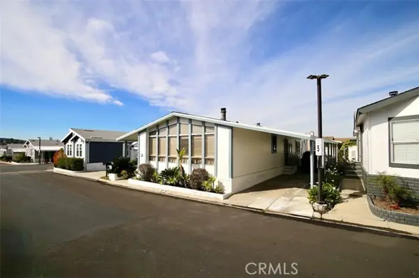 23301 Ridge Route  #47, Laguna Hills, CA 92653