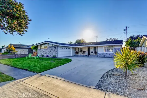 1501 Royer, Fullerton, CA 92833