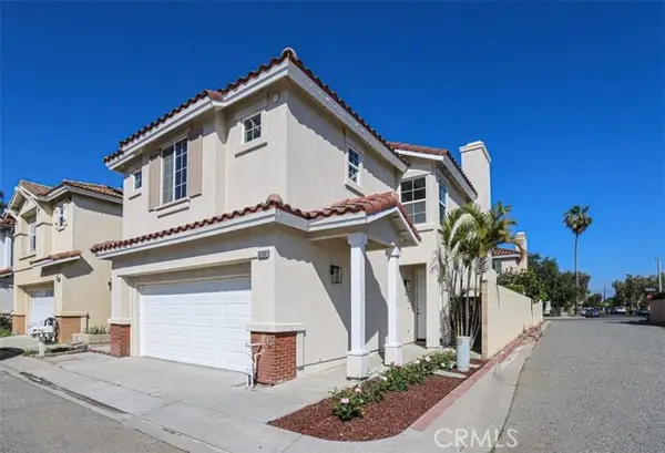 10780 Elm Circle, Stanton, CA 90680