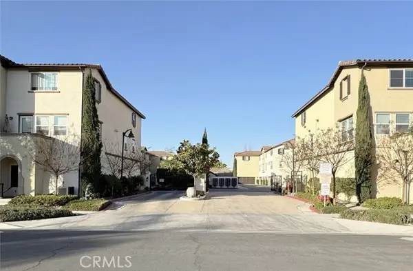 1530 1st  #19, Santa Ana, CA 92703