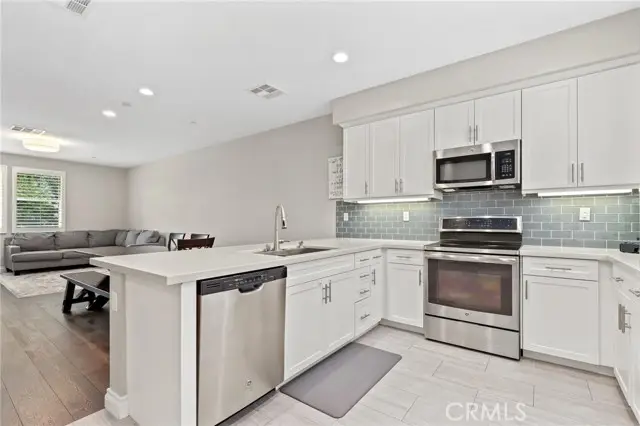 649 Foothill Boulevard  #2, Glendora, CA 91741 - #3