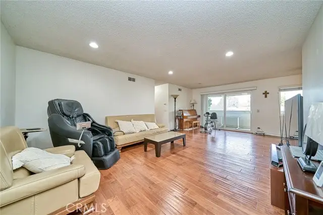 15902 Alta Vista Drive  #H, La Mirada, CA 90638 - #3