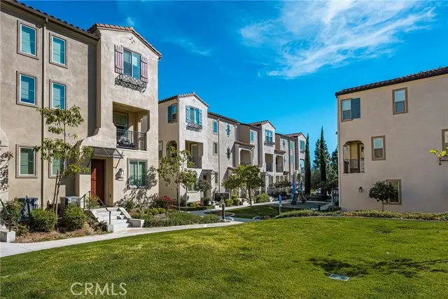 4327 Blazing Star Way, Yorba Linda, CA 92886 - #3