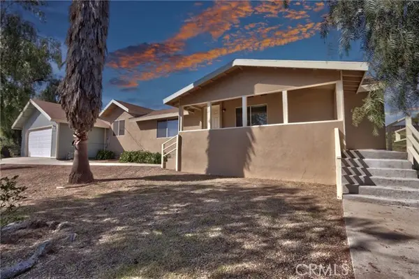 19124 Glenwood Avenue, Riverside, CA 92508