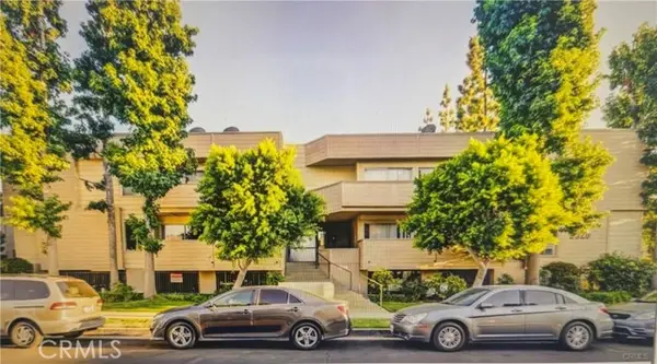 9920 Jordan Avenue  #7, Chatsworth, CA 91311