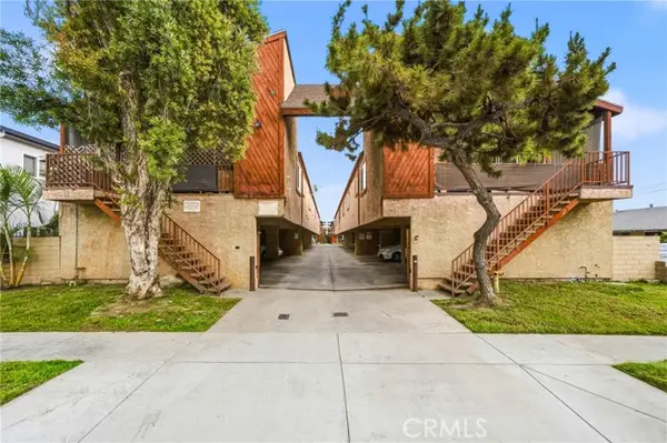 16322 Eucalyptus Avenue  #7, Bellflower, CA 90706