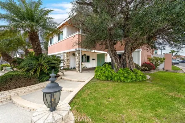 3661 Wisteria, Seal Beach, CA 90740