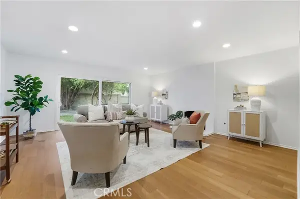 915 Dennis, Santa Ana, CA 92704