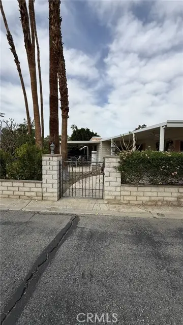 371 Avenida Andorra, Cathedral City, CA 92234