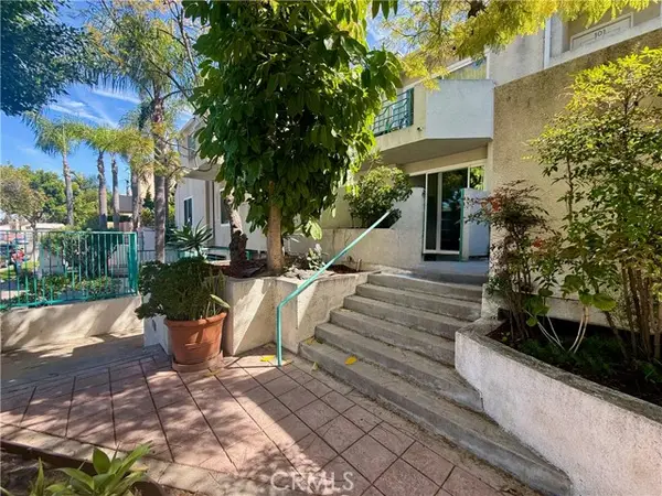 434 Spruce  #100, Inglewood, CA 90301