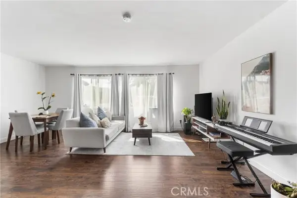 3045 Theresa  #1, Long Beach, CA 90814