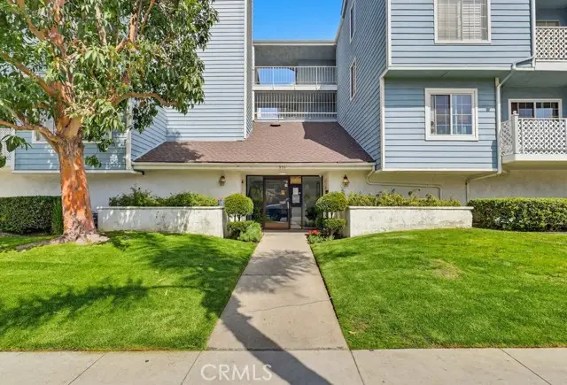 955 3rd Street, Long Beach, CA 90802 - #2