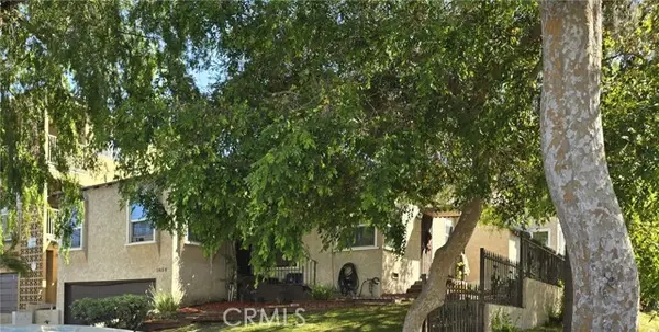 1830 Stanley Avenue, Signal Hill, CA 90755