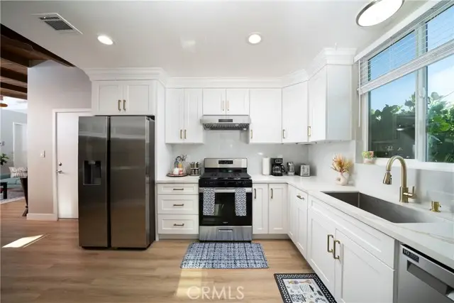 15727 Elmbrook, La Mirada, CA 90638 - #1