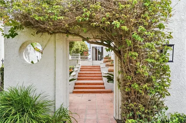 10 Toulon, Laguna Niguel, CA 92677 - #2