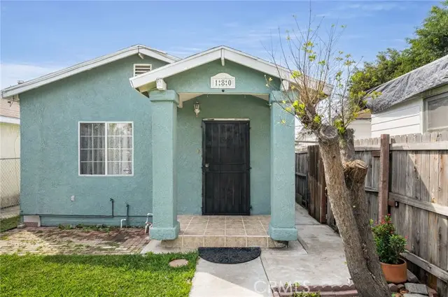 180 67th Street, Long Beach, CA 90805 - #1