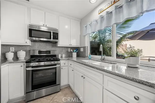 1416 Stoneyhaven Lane, Anaheim, CA 92801 - #2