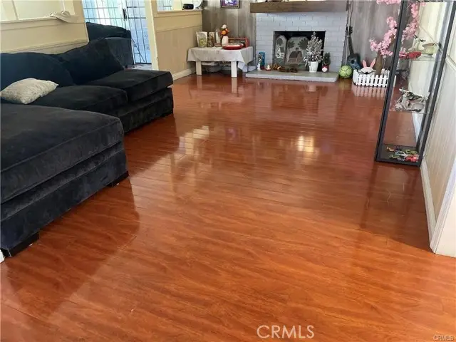 521 Western Avenue, Santa Ana, CA 92703 - #2