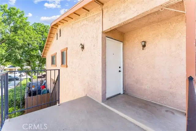 1382 Via Santiago, Corona, CA 92882 - #3