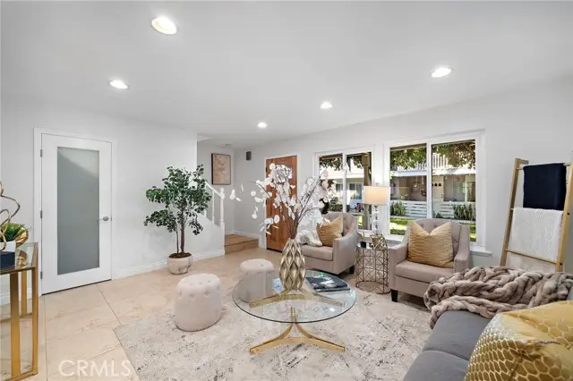 2338 Bunker Hill, Costa Mesa, CA 92626 - #3