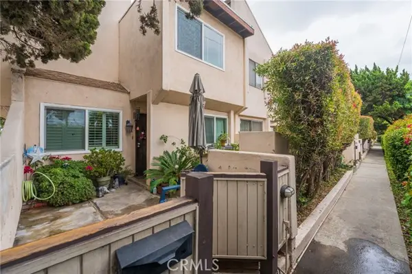 16710 Orange Ave.  #A1, Paramount, CA 90723