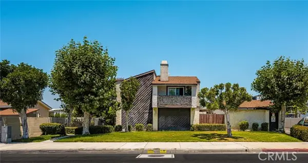 7381 Katella Avenue, Stanton, CA 90680