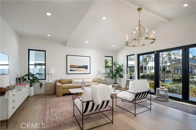 223 Howland Canal, Venice, CA 90291 - #3