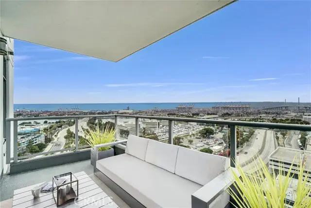 411 Seaside Way  #1804, Long Beach, CA 90802 - #1