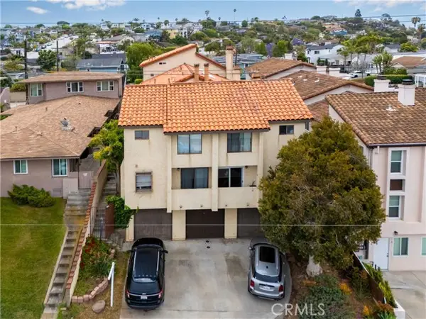 2061 Chatsworth  #5, San Diego, CA 92107