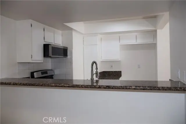 8847 Willis Avenue  #9, Panorama City, CA 91402 - #3