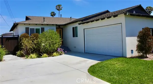 3305 Thornton Avenue, Anaheim, CA 92804