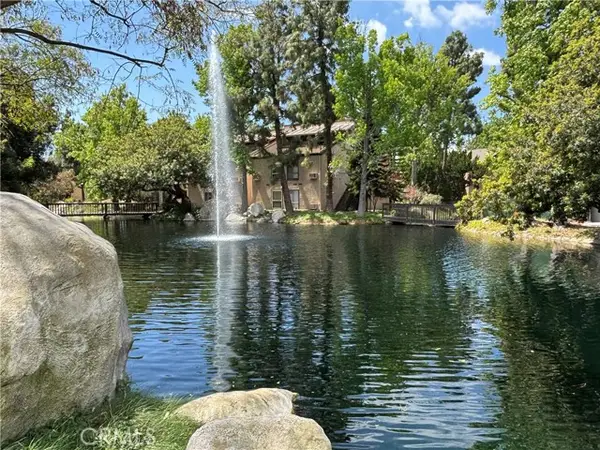 7890 Spring  #4V, Long Beach, CA 90815
