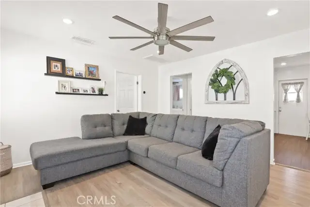 6154 Ibbetson Avenue, Lakewood, CA 90713 - #3