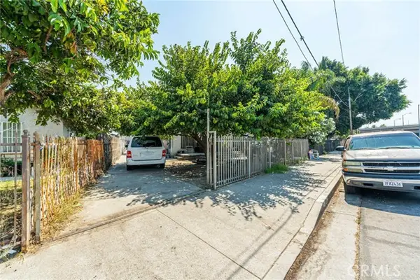 11422 Willowbrook, Los Angeles, CA 90059