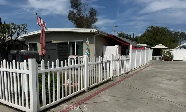 305 Grace Avenue, La Habra, CA 90631 - #2