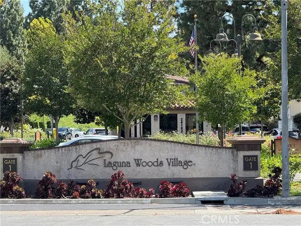 2260 Via Puerta  #P, Laguna Woods, CA 92637