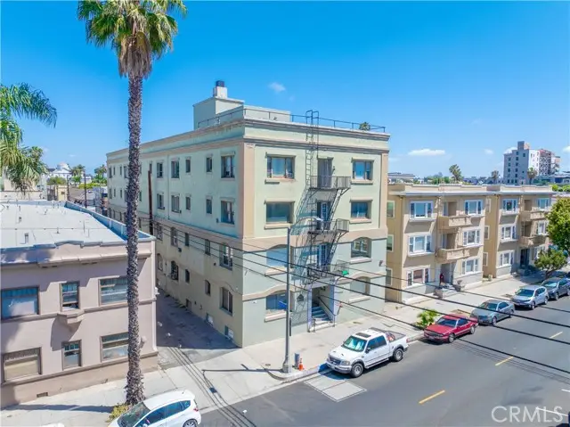 323 4th, Long Beach, CA 90802 - #2