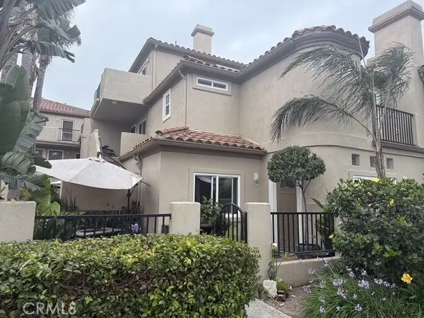 626 Lake Street  #34, Huntington Beach, CA 92648
