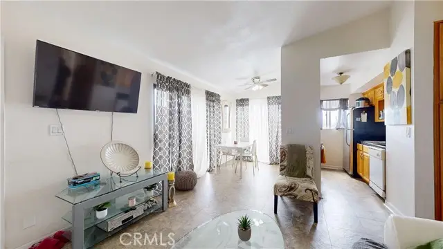 1168 10th  #218B, Long Beach, CA 90813 - #3