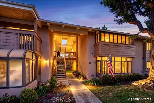 8933 Biscayne Court  #220B, Huntington Beach, CA 92646
