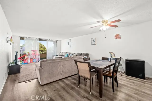 4505 California  #402, Long Beach, CA 90807 - #2