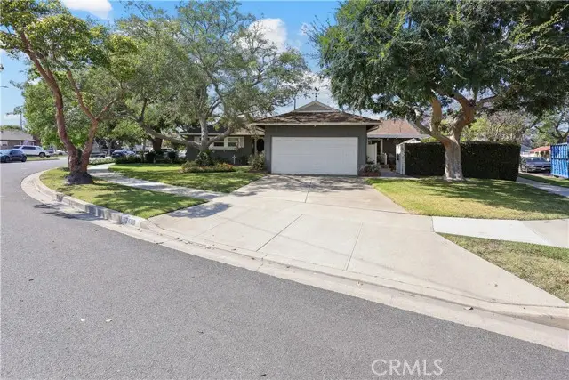 2400 Terraine, Long Beach, CA 90815 - #1